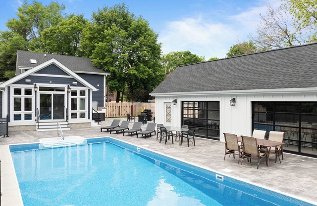 Blue Sky Oasis | Saltwater Pool | Cabana Lounge | Hot Tub