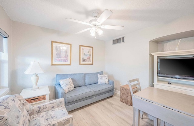 Blue Wave Suites: Make Waves in Clearwater Beach