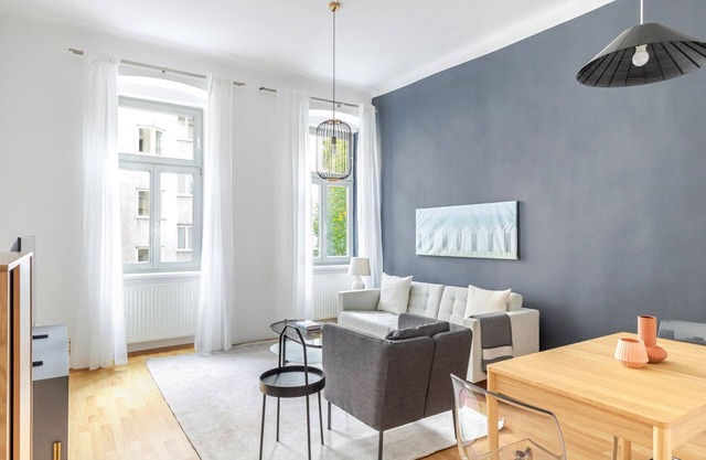 Blueground | Leopoldstadt, view, nr Danube Canal