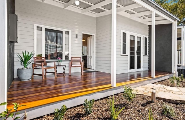 Bluestone Cottages "The Villa"