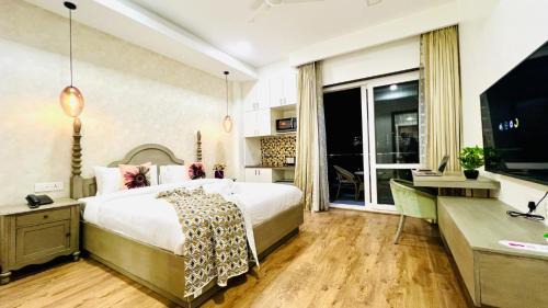 BluO Luxury Stay - Medicity - Balcony, Tub, Gym TT