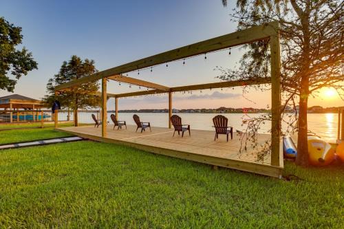 Boat, Fish and Swim Lake Conroe Home with Hot Tub!