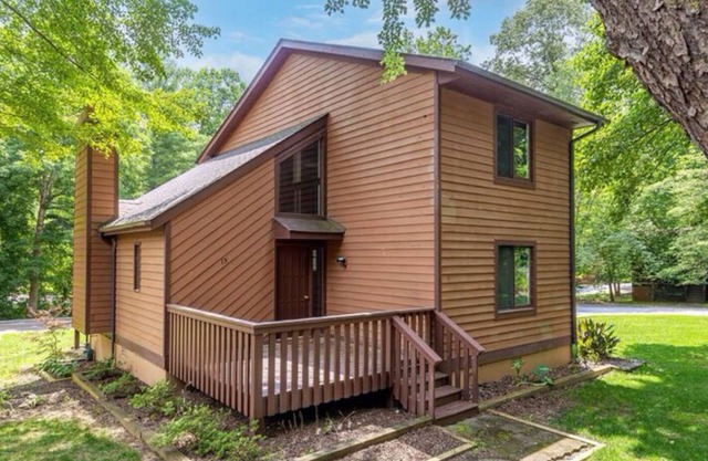 Book your stay at Wildwood Corner Cabin in the Asheville, North Carolina area!