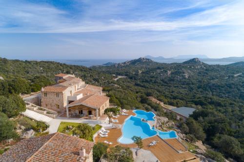 Borgo Smeraldo Villas