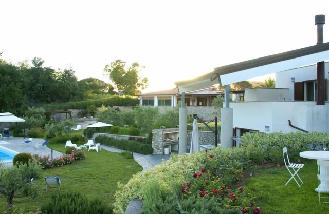 Bouganvillae studio