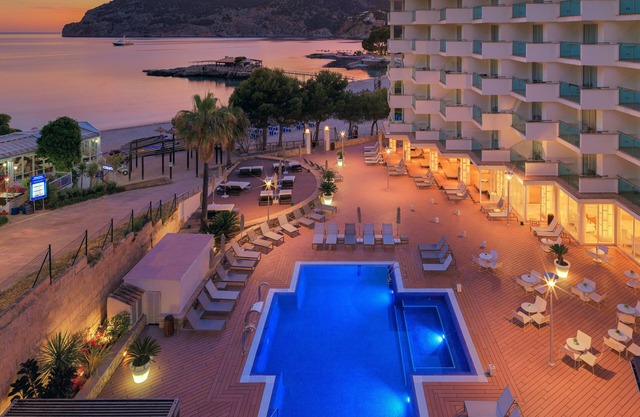 Boutique Hotel H10 Blue Mar - Adults Only