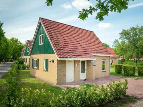 Brabant Holiday Home With Sauna