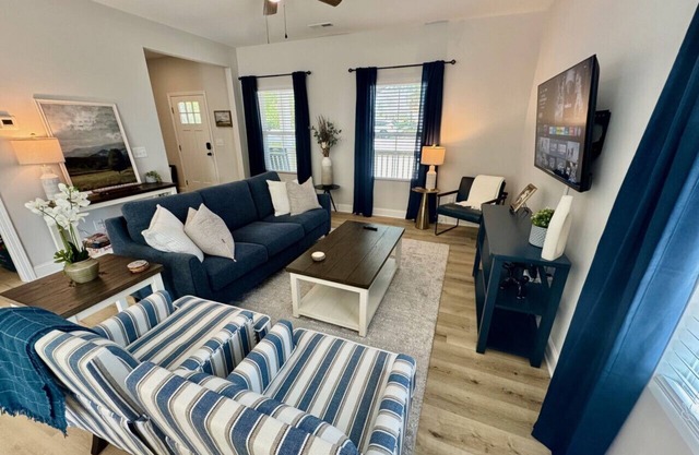 BRAND NEW 3 Bedroom, 2.5 Bath House