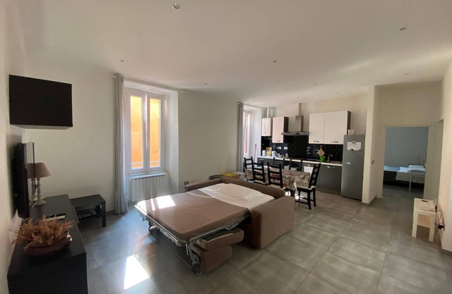 Brand new and very central apartment