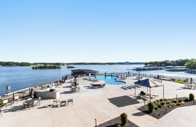 BRAND-NEW Condos! 6Bed/6Bath! Pool, Gym, More! 2BC
