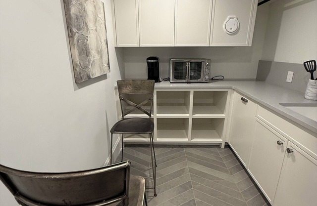 Brand new garden suite 1 bed & 1 bath