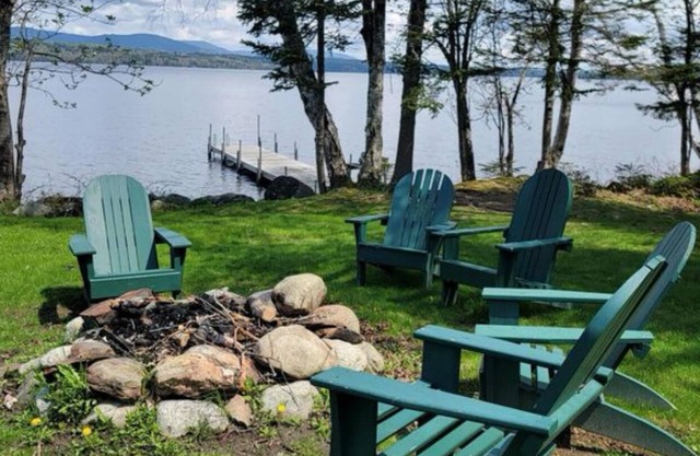 BRAND NEW, Niboban Cabin 14 - Golden Smelt, shared waterfront community