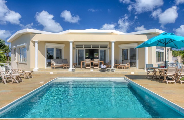 Breathtaking Views - Minutes From Many Beaches - Family-Friendly Villa