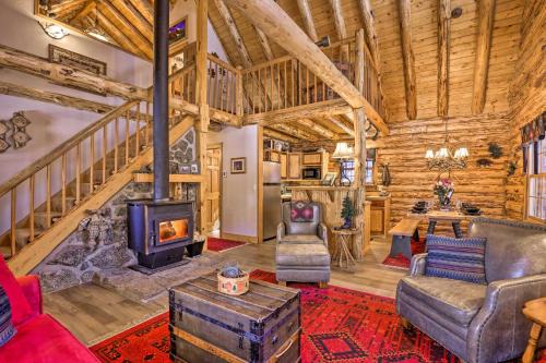 Breckenridge Cabin with Hot Tub Ski and Hike!