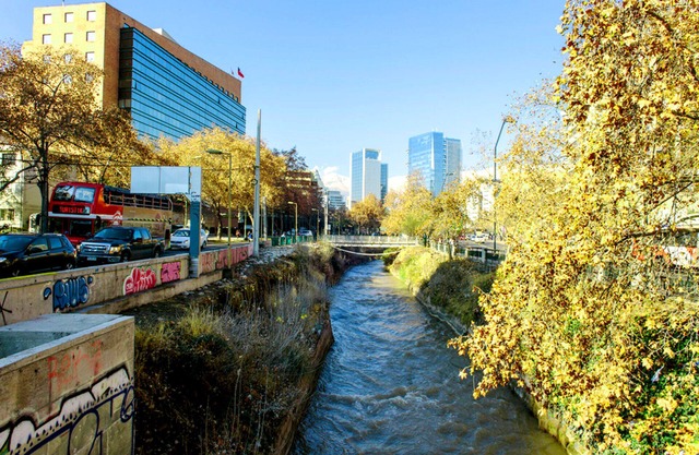 BRIGHT AND CENTRAL FLAT IN LAS CONDES