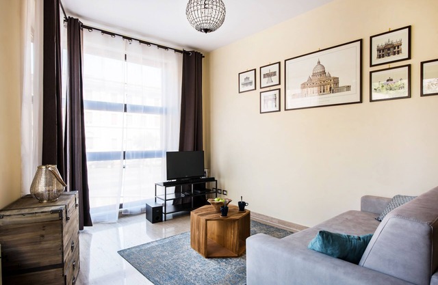 Bright Apartment with a view & centrally located