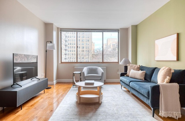 Bright UWS 2BR w/Gym, Doorman & Elevator, nr Central Park, by Blueground