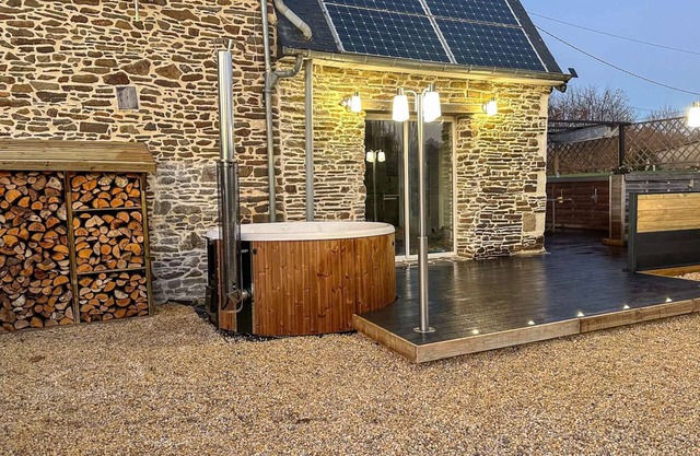 Brittany Group - 12/15 people - private Nordic bath and spa
