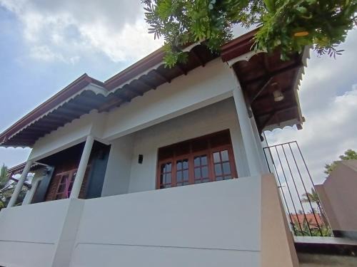 BSJ Rest INN