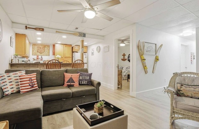 Buckeye Lake: The Quaint Cottage