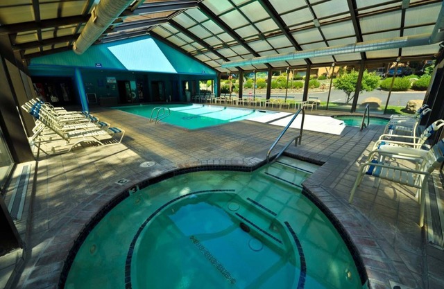 Budget-Friendly Unit! Free Parking, Pet-Friendly, Near Trader Joe