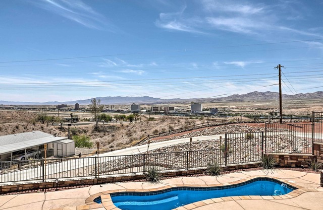 Bullhead City Home w/Private Pool, Hot Tub & View