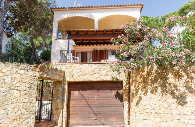 Bungalow with pool access - 300 m Pals beach (CV 3H 624)