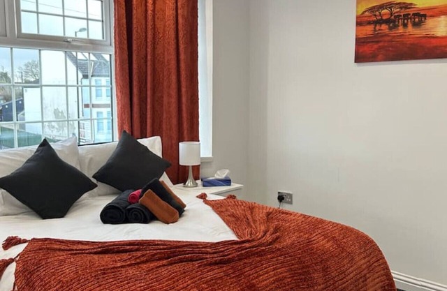 Burgess house - Luxury and spacious 3 bedroom home in Southampton
