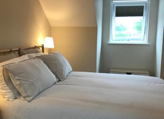 Bush House Accommodation - The Distillery