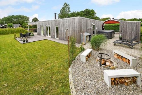 C11535-Hemmet-Horsfold-89