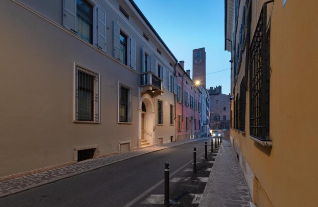 Ca' Tazzoli, MantegnaHotels