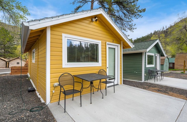 Cabin 2- Youngs Gulch
