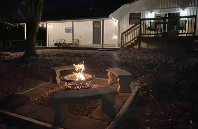 Cabin at the Lake 3BRD/2BTH