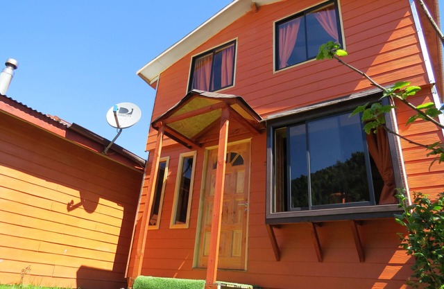 CABIN IN Neltume huilo huilo Chile (With all services).