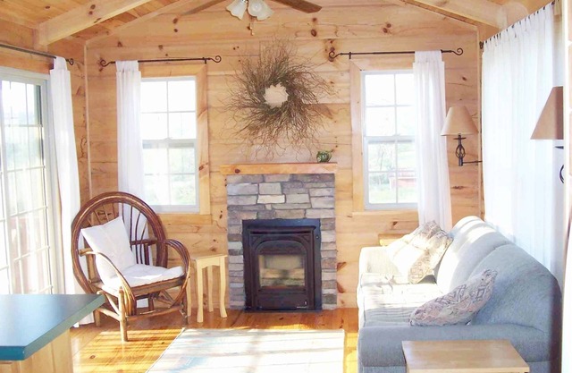 Cabin in the Meadow - Romantic 20-Acre Retreat, Hot Tub, A/C - Near Asheville