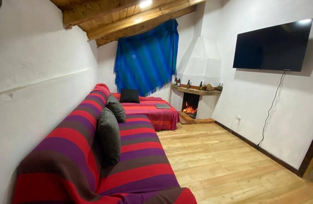 Cabin in the mountains of the Toachi Canyon!