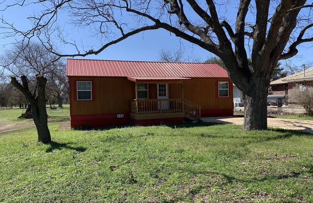Cabin with Deck . Close Nueces River