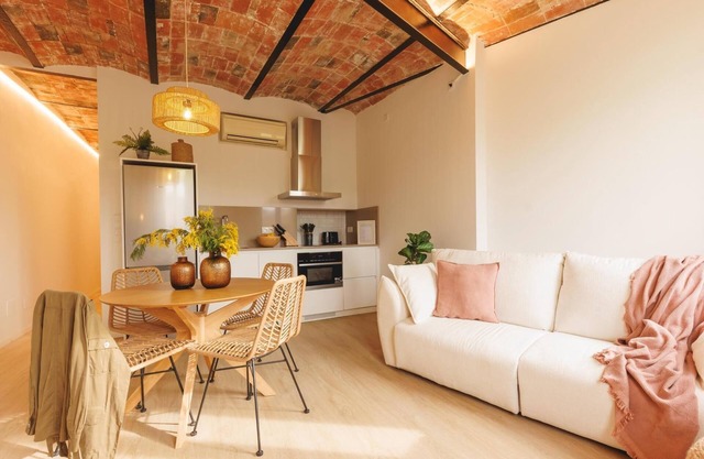 Calderers La Serp - Holiday Apartment Rental Girona | Bravissimo