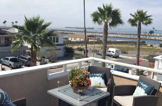 California Dreamin’-Book Now 4 Fall Getaway🌊2Rooftop Decks-Relax on Shoreline 🏖️