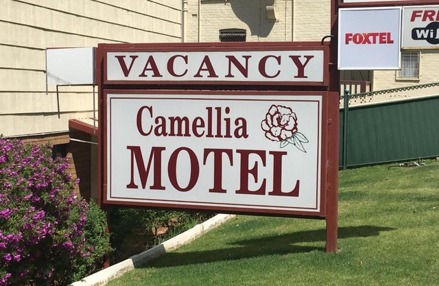 Camellia Motel