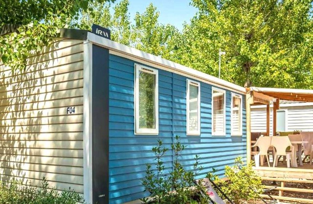Camping 4 étoiles - Piscine - eei0fg