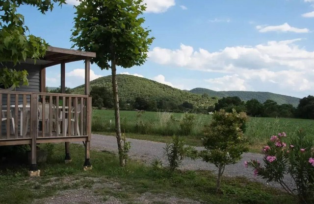 Camping Le Sous Bois * - Mobile Home O'HARA 4 rooms 6 people