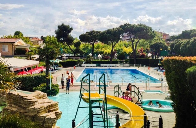 Camping Riccione Mobilehome Happy Easy for 6 people