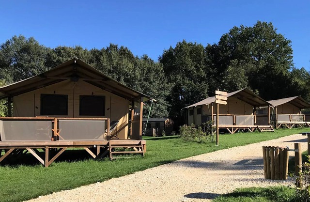 Camping Ushuaïa Villages Le Bois Coquet * - Bali Premium Canvas Bungalow - 2 bedrooms - 32m² 5 people