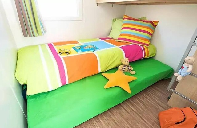 Campsite Le Mas De Champel * - Mobile Home Canvas Tithome Standard 3 rooms 4/5 people Without Sanitary