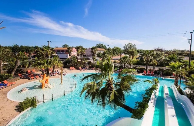 Campsite l'Etoile de Mer* - Mobile home Family TV Clim 4 rooms 6 people