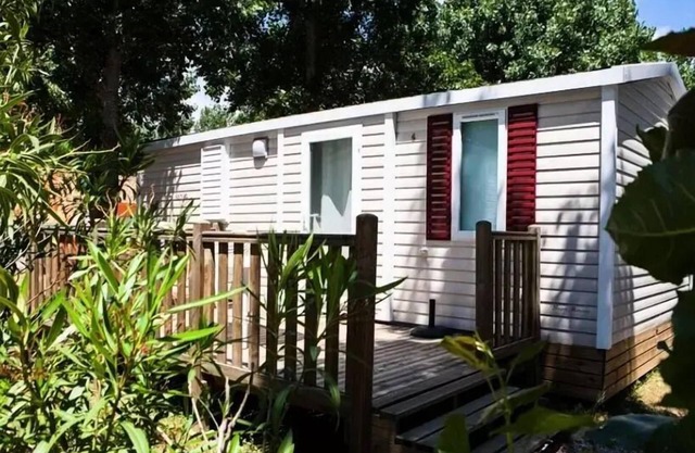 Campsite Le Clos Virgile * - Mobile Home 4 Rooms 6 People Air Conditioned + TV