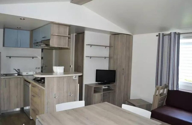 Campsite Le Moulin * - Mobile Home Family XL 4 Rooms 6/7 People Air-conditioned