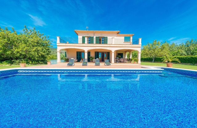 CAN BIELET - Villa with private swimming pool in BINISSALEM with free WiFi