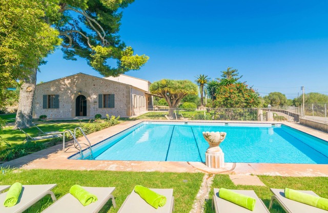CAN CIREROL - Villa with private pool in Porto Colom- Felanitx. Free WiFi.